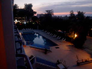 IMG_20140611_205820.jpg 2560x1920 index 135